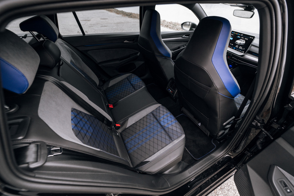 Volkswagen Golf R Variant